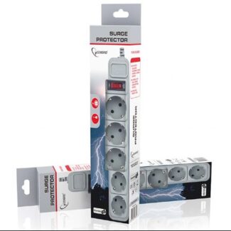 Régua de 5 tomadas e interruptor com protecção - 4.5m